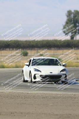 media/Sep-14-2025-Speed Ventures (Sun) [[b2951cd086]]/Green/Session 2 (Grapevine)/